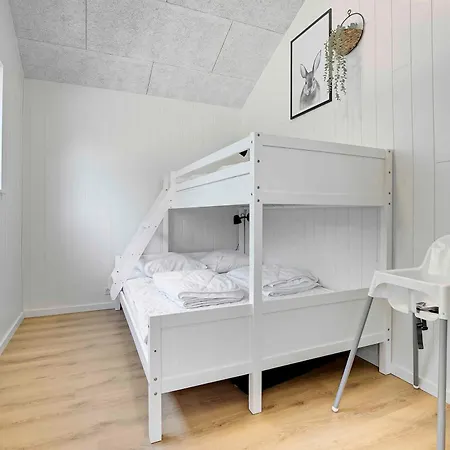 Semesterbostad Newly Built Summer House Full Of Luxury Hals