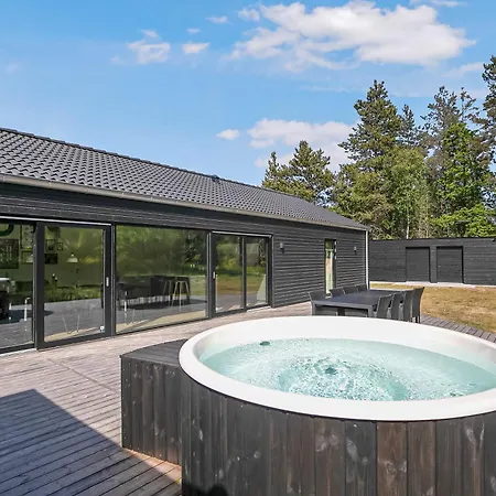 Newly Built Summer House Full Of Luxury Prázdninový dům
