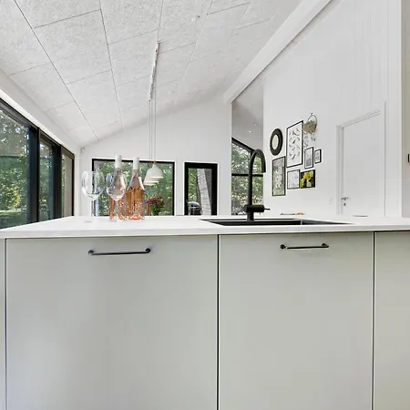 Newly Built Summer House Full Of Luxury Hals