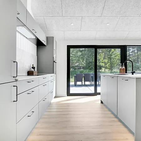Newly Built Summer House Full Of Luxury Hals