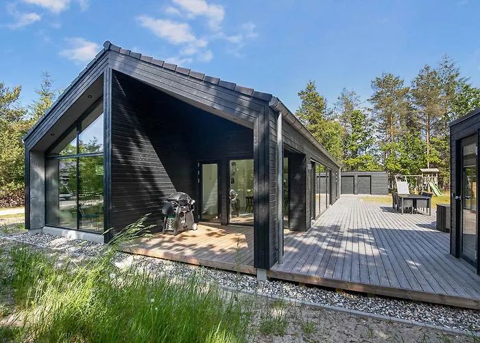 Дом отдыха Newly Built Summer House Full Of Luxury *